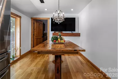 86 Holiday Drive, Hendersonville, NC 28739 - Photo 11