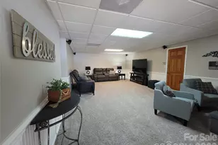 318 Rutledge Rd, Mount Holly, NC 28120 - Photo 25