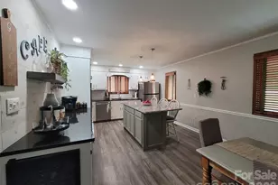 318 Rutledge Rd, Mount Holly, NC 28120 - Photo 9
