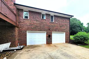 318 Rutledge Rd, Mount Holly, NC 28120 - Photo 33