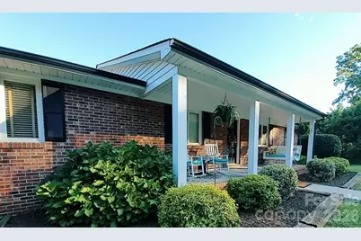 318 Rutledge Road, Mount Holly, NC 28120 - Photo 1