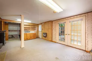 637 Fisher Ln, Marshall, NC 28753 - Photo 27