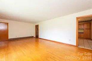 637 Fisher Ln, Marshall, NC 28753 - Photo 11