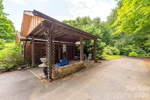 637 Fisher Ln, Marshall, NC 28753 - Photo 3