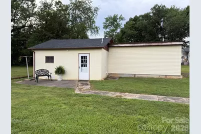108 Fletcher Street, Morganton, NC 28655 - Photo 21