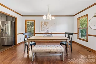 6933 Albaneen Ct, Charlotte, NC 28215 - Photo 5