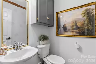 6933 Albaneen Ct, Charlotte, NC 28215 - Photo 21