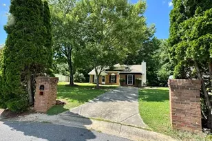 8029 Glencannon Dr, Charlotte, NC 28227 - Photo 3