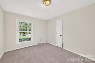 6801 Rambling Rose Dr, Charlotte, NC 28212 - Photo 31