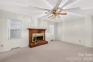 6801 Rambling Rose Dr, Charlotte, NC 28212 - Photo 9