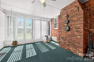 6801 Rambling Rose Dr, Charlotte, NC 28212 - Photo 17