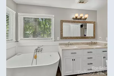 4411 Poplar Grove Drive, Charlotte, NC 28269 - Photo 31