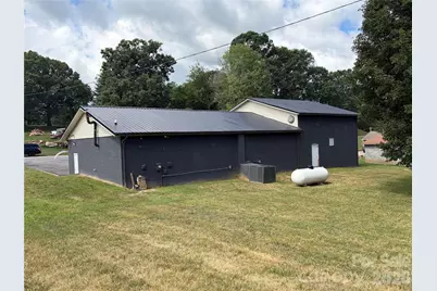8587 Sparrow Trail, Connelly Springs, NC 28612 - Photo 5