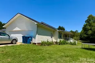 4084 Carpenters Cove Rd, Claremont, NC 28610 - Photo 3