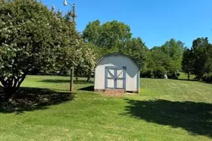 4084 Carpenters Cove Rd, Claremont, NC 28610 - Photo 19