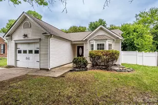 4821 Renfrew Dr, Concord, NC 28027 - Photo 3