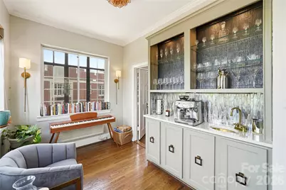 301 W 10th Street #506, Charlotte, NC 28202 - Photo 13