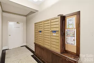 301 W 10th St, Charlotte, NC 28202 - Photo 33