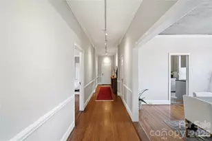 301 W 10th St, Charlotte, NC 28202 - Photo 25