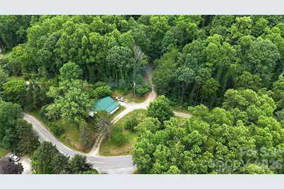 400 & 402 Sharon Road, Fairview, NC 28730 - Photo 3