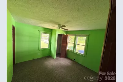 400 & 402 Sharon Road, Fairview, NC 28730 - Photo 15