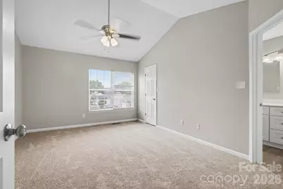 8401 Redstone View Drive, Charlotte, NC 28269 - Photo 11