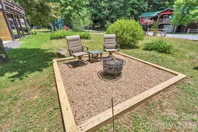 209 Meadow Loop, Newland, NC 28657 - Photo 5
