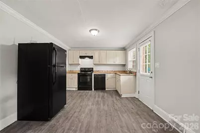 6931 Robinson Church Road, Charlotte, NC 28215 - Photo 7
