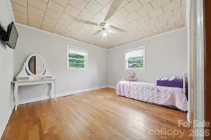 4219 Benfield Dr, Hudson, NC 28638 - Photo 19