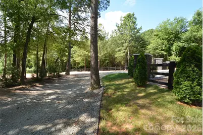 146 Julius Mac Road, Stanley, NC 28164 - Photo 3