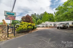 91 Weaverville Rd, Asheville, NC 28804 - Photo 1