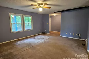 11488 Beagle St, Midland, NC 28107 - Photo 7