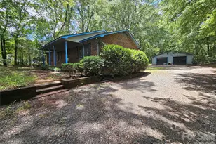 11488 Beagle St, Midland, NC 28107 - Photo 1