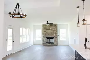 573 Hopes Cor Dr, York, SC 29745 - Photo 3