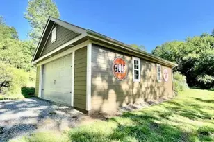 260 Bull Crk Rd, Asheville, NC 28805 - Photo 39