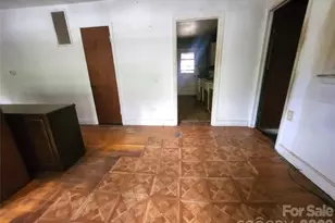 208 London Rd, Asheville, NC 28803 - Photo 5