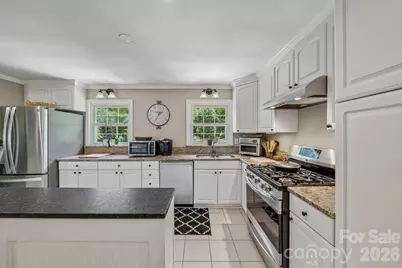 1135 Blueberry Lane, Charlotte, NC 28226 - Photo 13