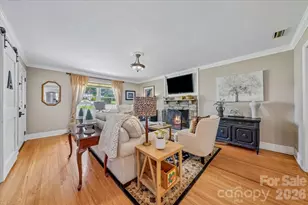 1135 Blueberry Ln, Charlotte, NC 28226 - Photo 7