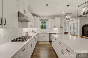 656 Preservation Dr, Fort Mill, SC 29715 - Photo 11