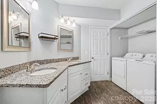 6125 Gray Gate Ln, Charlotte, NC 28210 - Photo 17