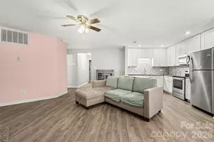 6125 Gray Gate Ln, Charlotte, NC 28210 - Photo 11