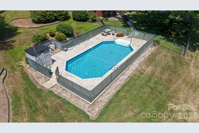 390 Airport Road, Taylorsville, NC 28681 - Photo 3