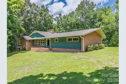 112 Crestwood Circle, Chester, SC 29706 - Photo 1