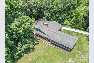 112 Crestwood Circle, Chester, SC 29706 - Photo 3