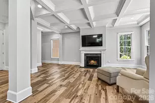 318 Ambleside Vlg Ln, Davidson, NC 28036 - Photo 5