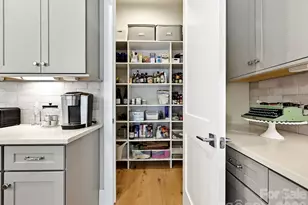 4119 Nolen Crk Ave, Charlotte, NC 28209 - Photo 15