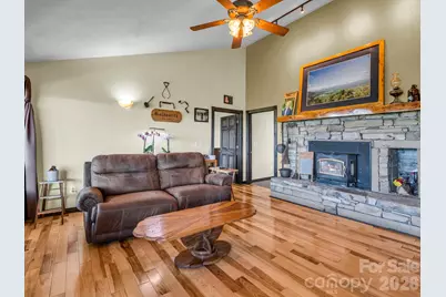 1025 Jeter Mountain Road, Penrose, NC 28766 - Photo 7