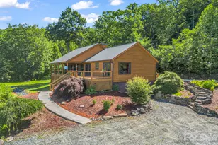 1025 Jeter Mountain Rd, Penrose, NC 28766 - Photo 35
