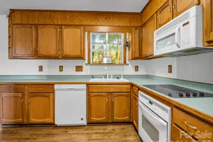 122 Birchwood Dr, Hendersonville, NC 28739 - Photo 13