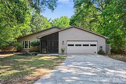10006 Stoneleigh Lane, Charlotte, NC 28277 - Photo 1